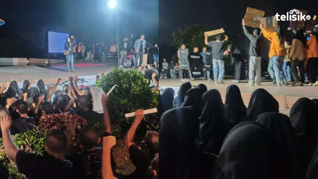 September Berdarah, Ratusan Mahasiswa UHO Teatrikal Penembakan Randi-Yusuf