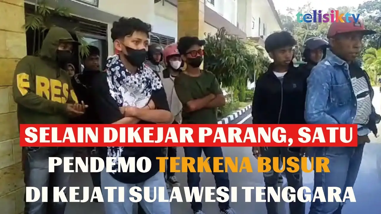 Video: Selain Dikejar Parang, Satu Pendemo Terkena Busur di Kejati Sulawesi Tenggara