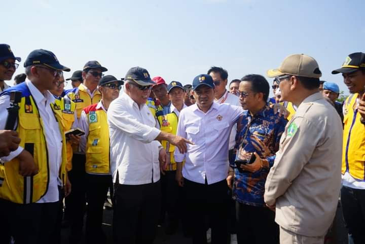 Bertemu Menteri PUPR, Ketua DPRD Kolaka Utara Sampaikan Kondisi Jalan Provinsi Rusak Berat