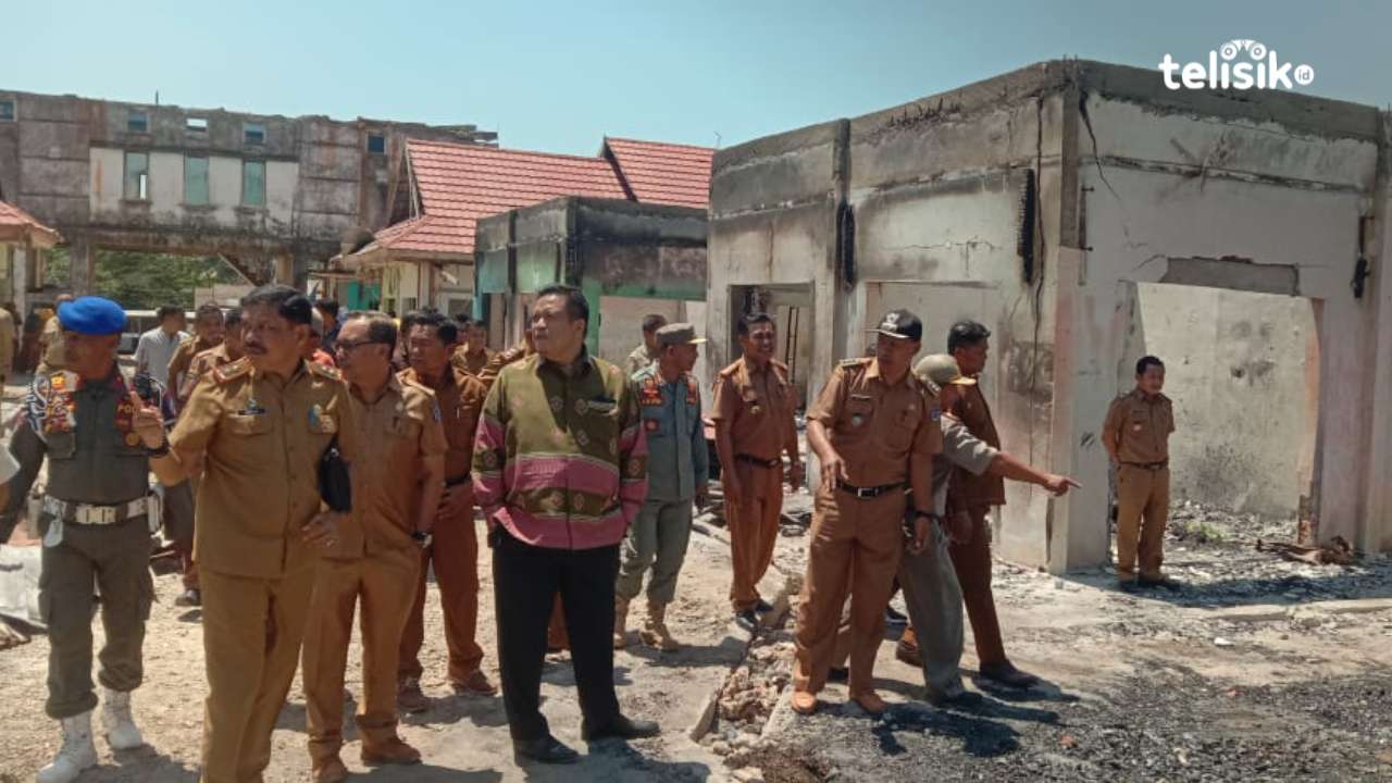 Bupati Muna Ingin Korban Kebakaran Pasar Wakuru Cepat Tempati Kios