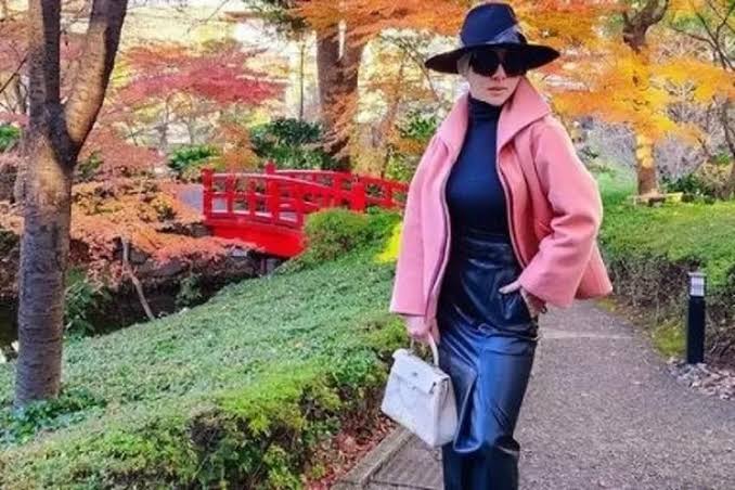 Deretan Artis Wanita Gemar Koleksi Tas Hermes, Harganya Bikin Melongo