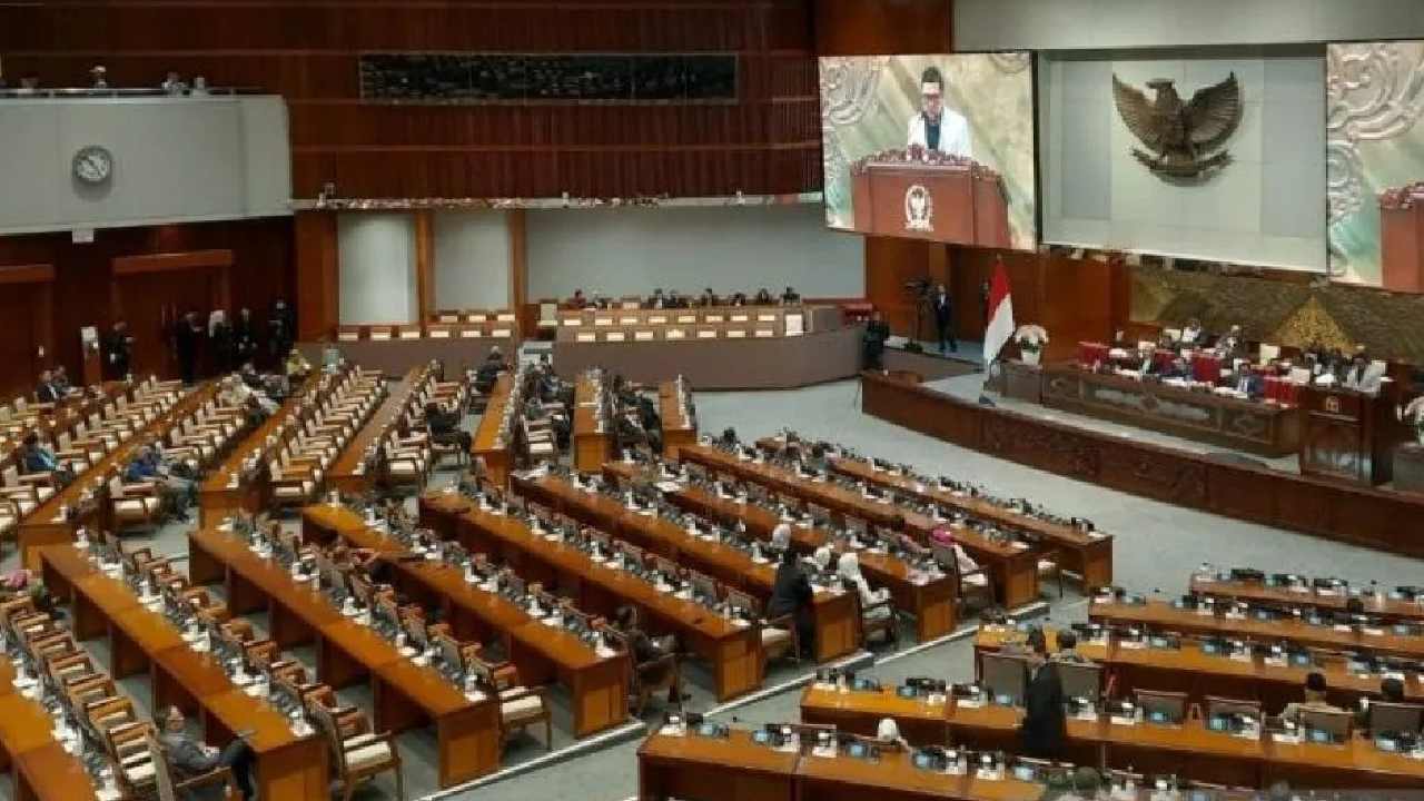 DPR Setuju Revisi RUU IKN jadi Undang-Undang, PKS Tolak Perubahan