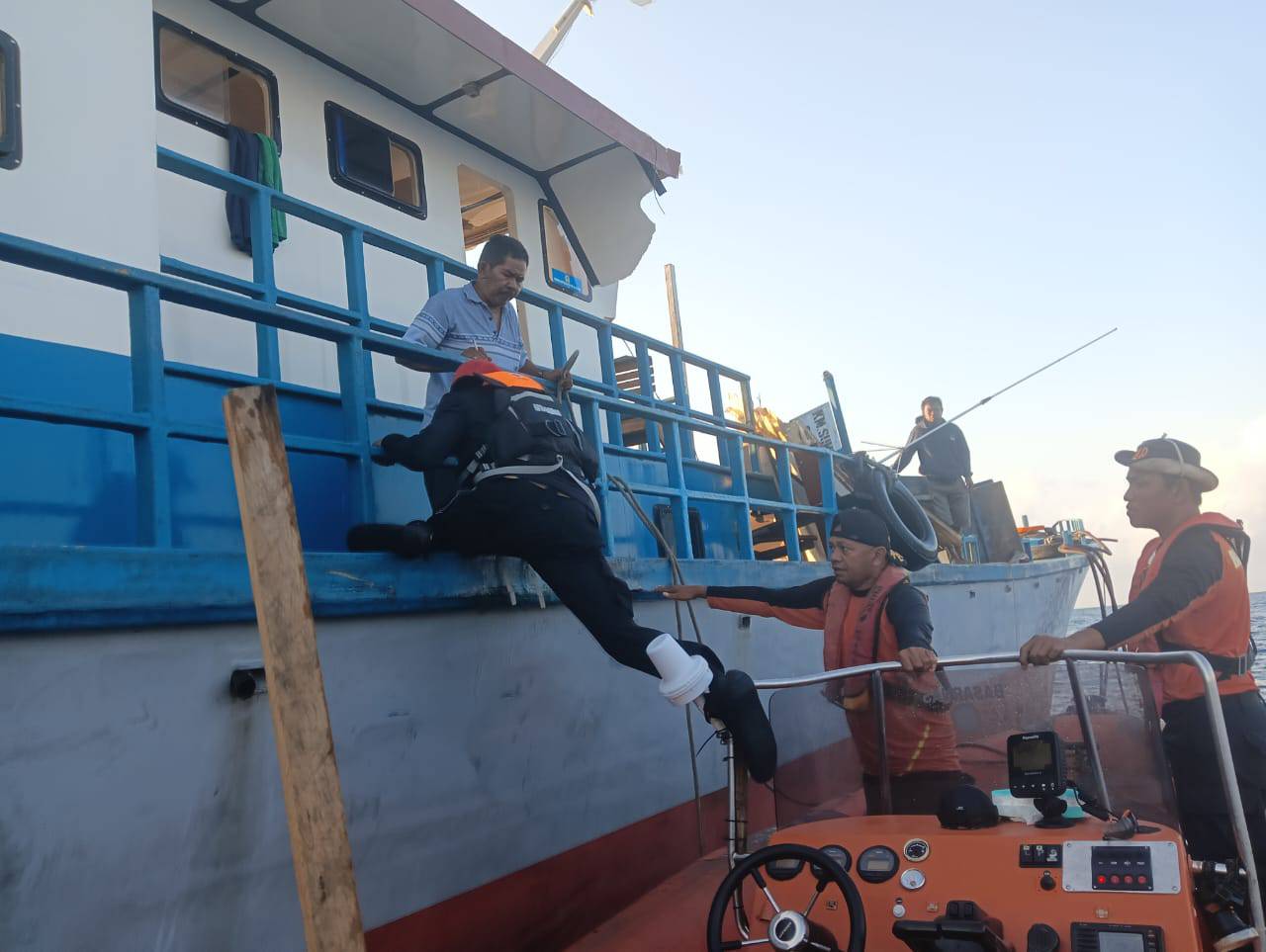Dua Kapal Tabrakan di Perairan Tanjung Pemali Buton, Satu Penumpang Hilang