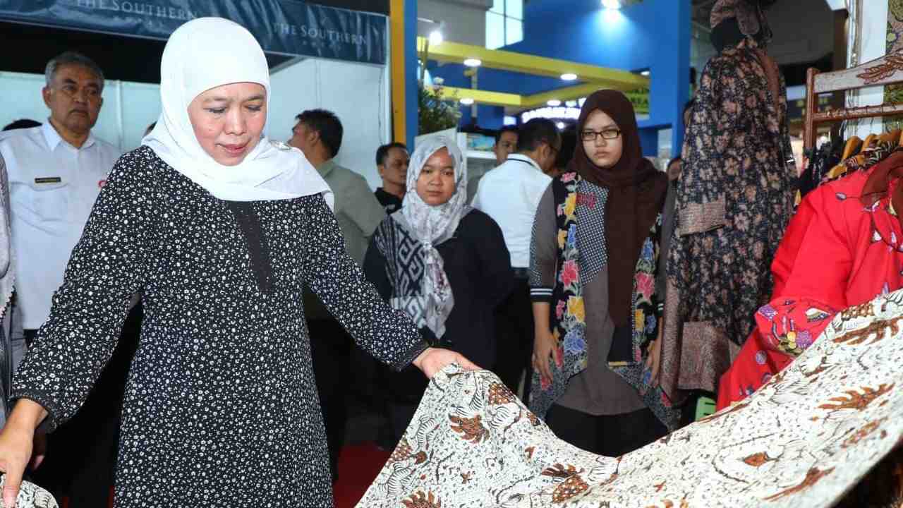 Ganjar dan Prabowo Rebutan Gandeng Khofifah di Pilpres 2024