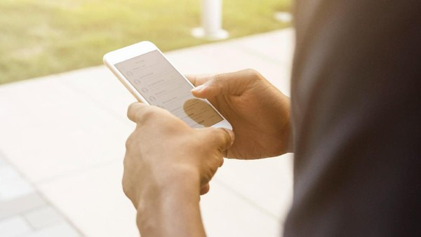 Kebiasaan Ini Bikin Baterai HP Cepat Lowbat