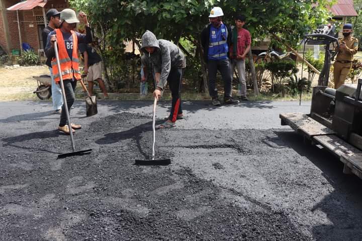 Konsultan dan Kepala Proyek Kompak Bantah Tudingan DPRD Kolaka Utara Soal Pengaspalan Jalan Tak Susai Bestek