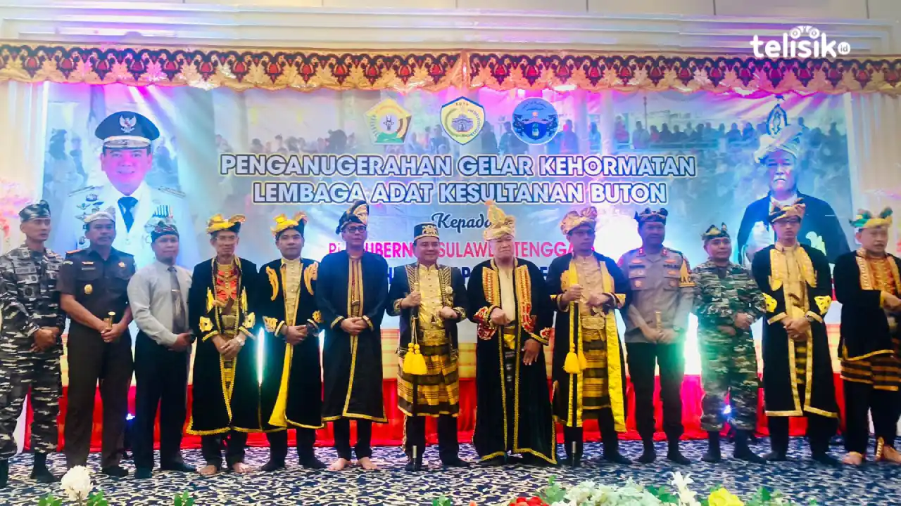 Pj Gubernur Sulawesi Tenggara Dianugerahi Gelar Kesultanan Buton