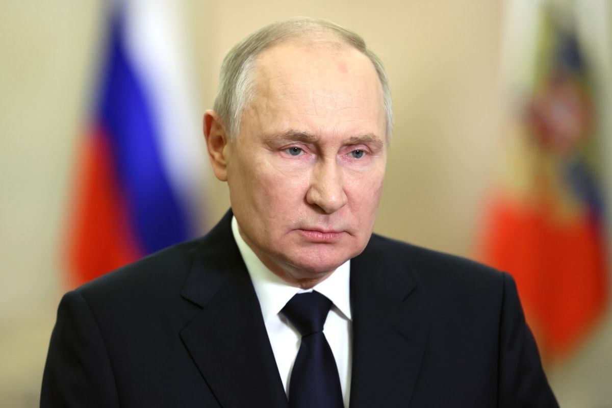 Presiden Rusia Vladimir Putin Ditemukan Pingsan di Kamar Tidurnya