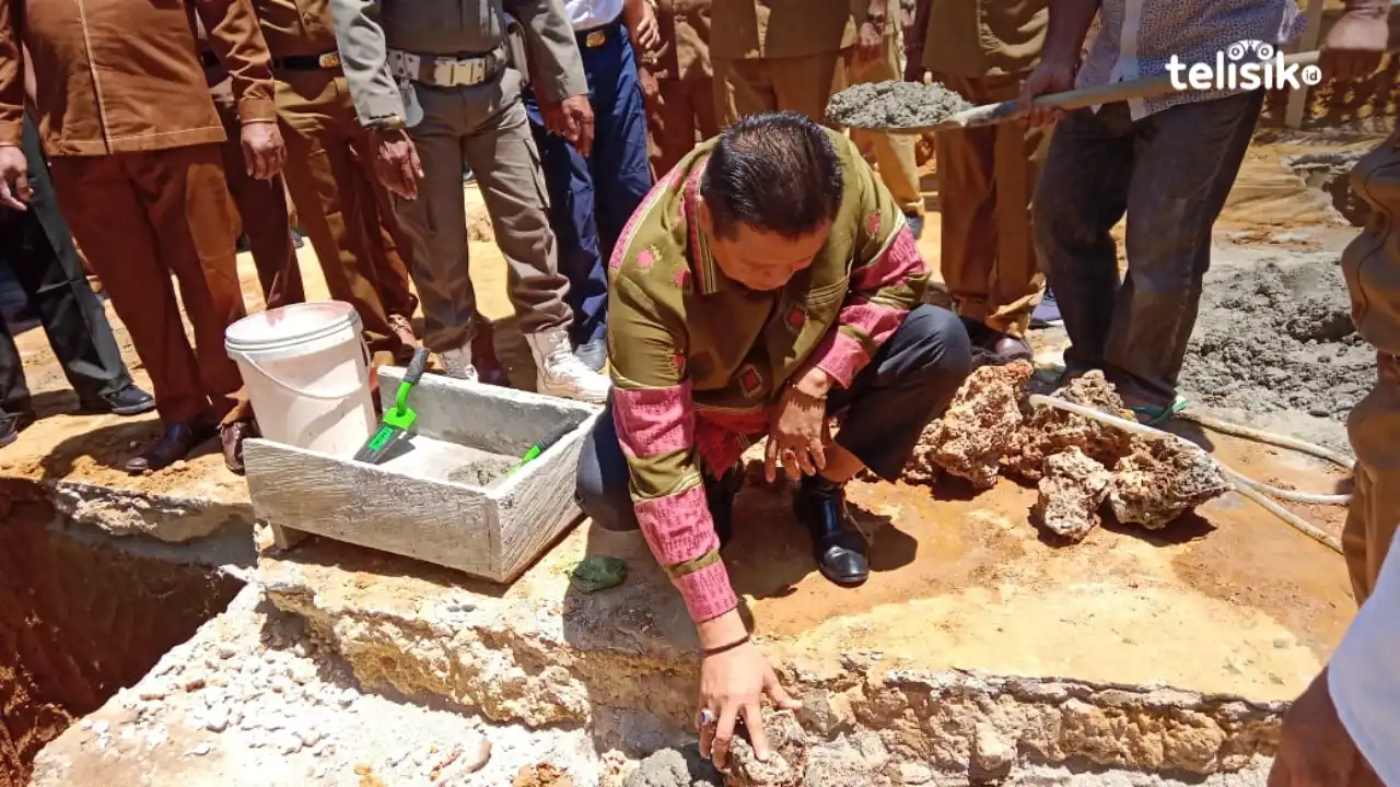 Warga Desa Lupia Ubah Musala jadi Masjid, Bupati Muna Suntik Dana