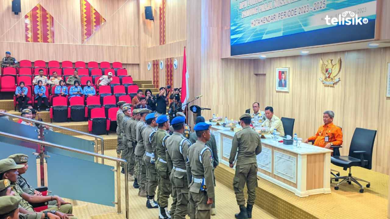 12 Personel Banpol PP Kendari Dikukuhkan, Kasatpol PP: Tidak Otomatis jadi ASN