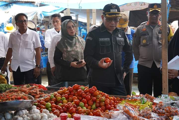 Berikut Dua Strategi Sukanto Toding Tekan Laju Inflasi di Kolaka Utara