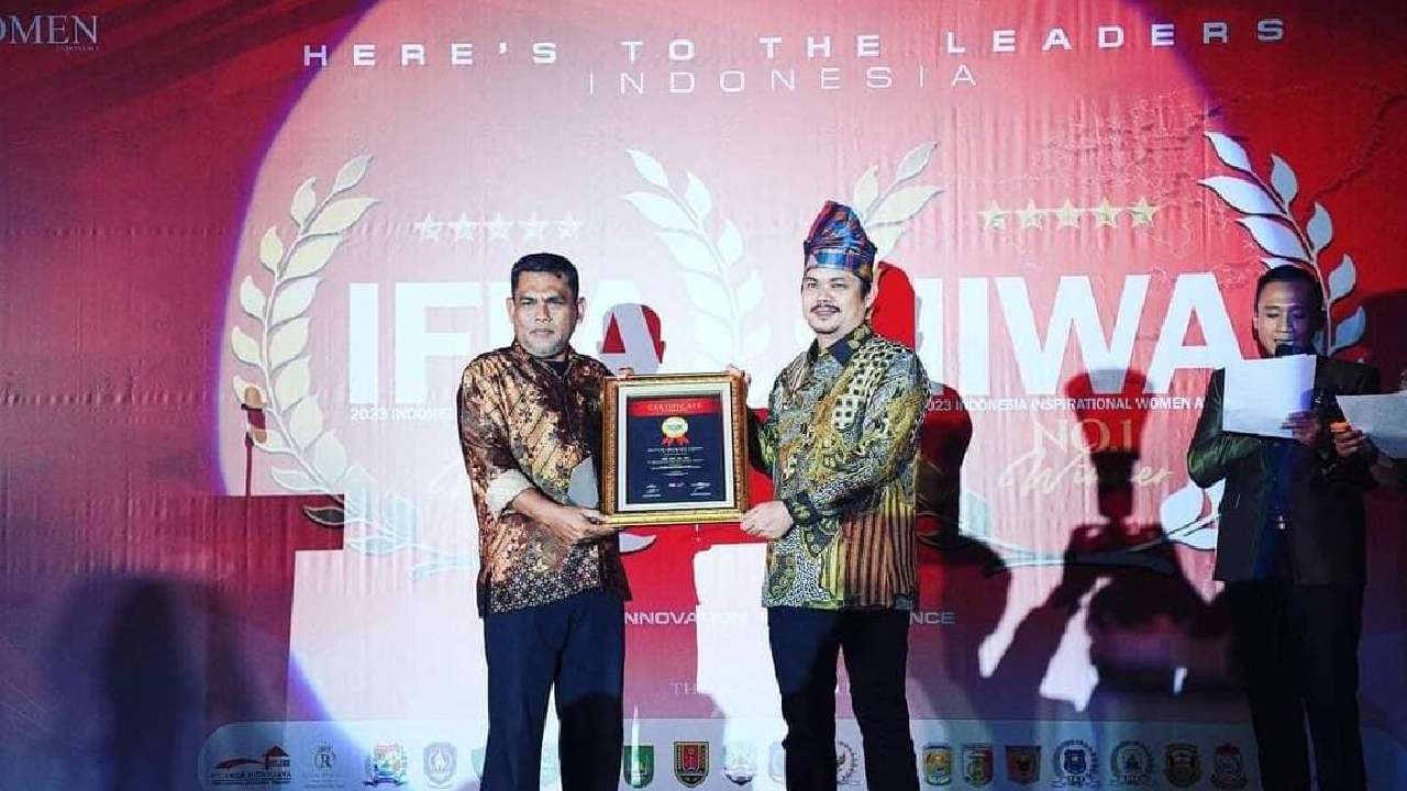 Deretan Prestasi Abdul Azis Selama Menjabat Plt Bupati Kolaka Timur