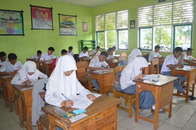 Dikbud Sulawesi Tenggara Pastikan Semua SMA/SMK Terapkan Pendidikan Pancasila