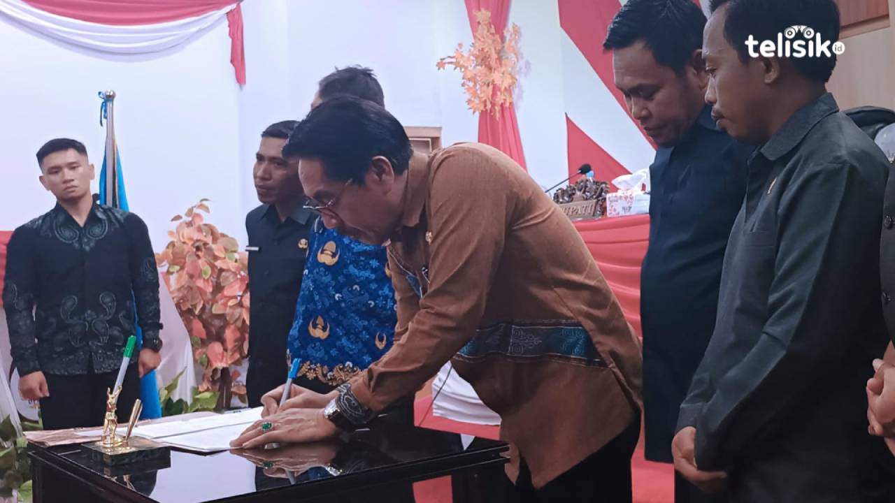 DPRD Bombana Rapat Paripurna Penetapan APBD 2024