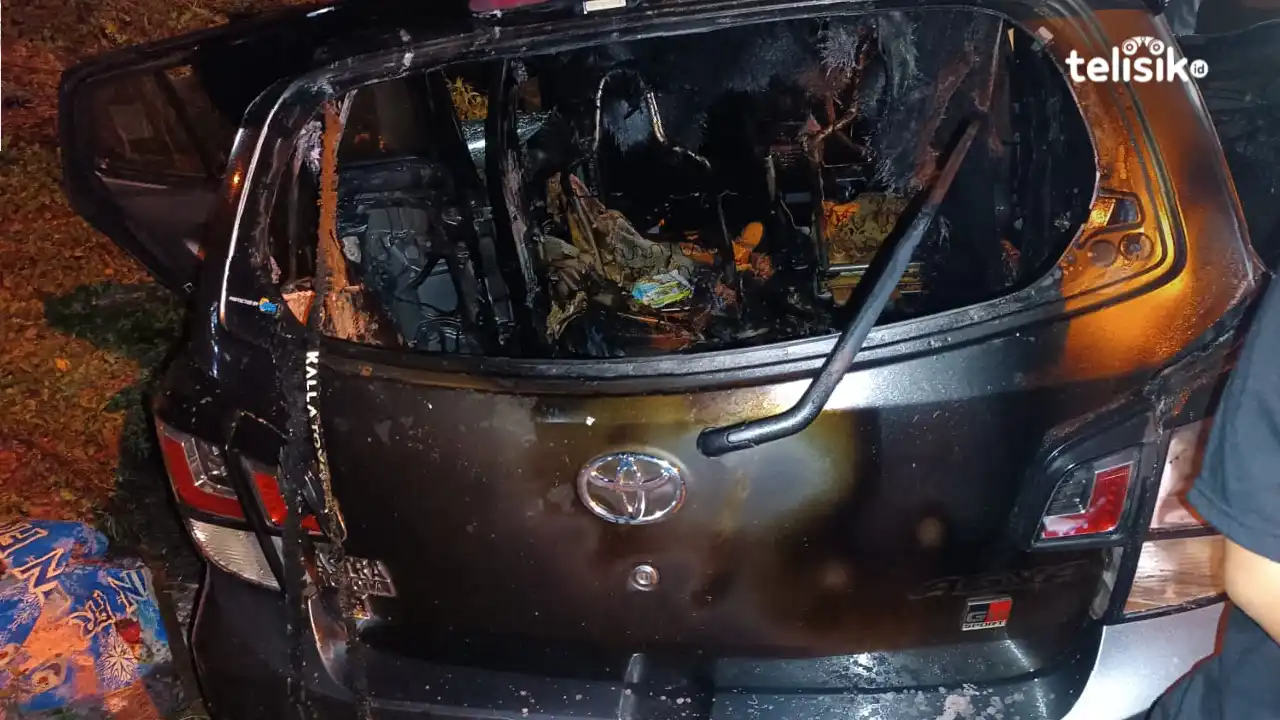 Isi BBM 40 Liter, Mobil Toyota Agya Terbakar di SPBU Lampusui Bombana