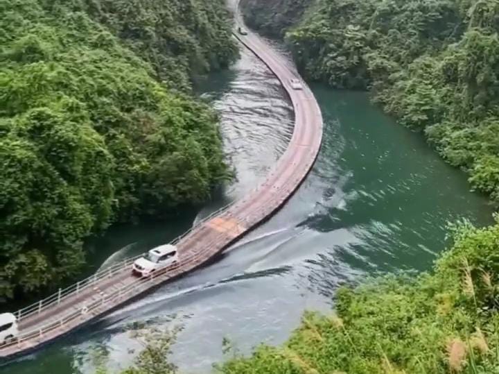 Shiziguan Water Highway, Jalan Unik di China Bagaikan Berpijak di Atas Air