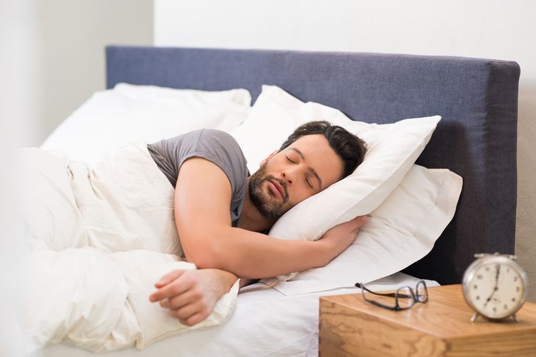 Tidur Terlalu Lama dapat Berbahaya bagi Tubuh
