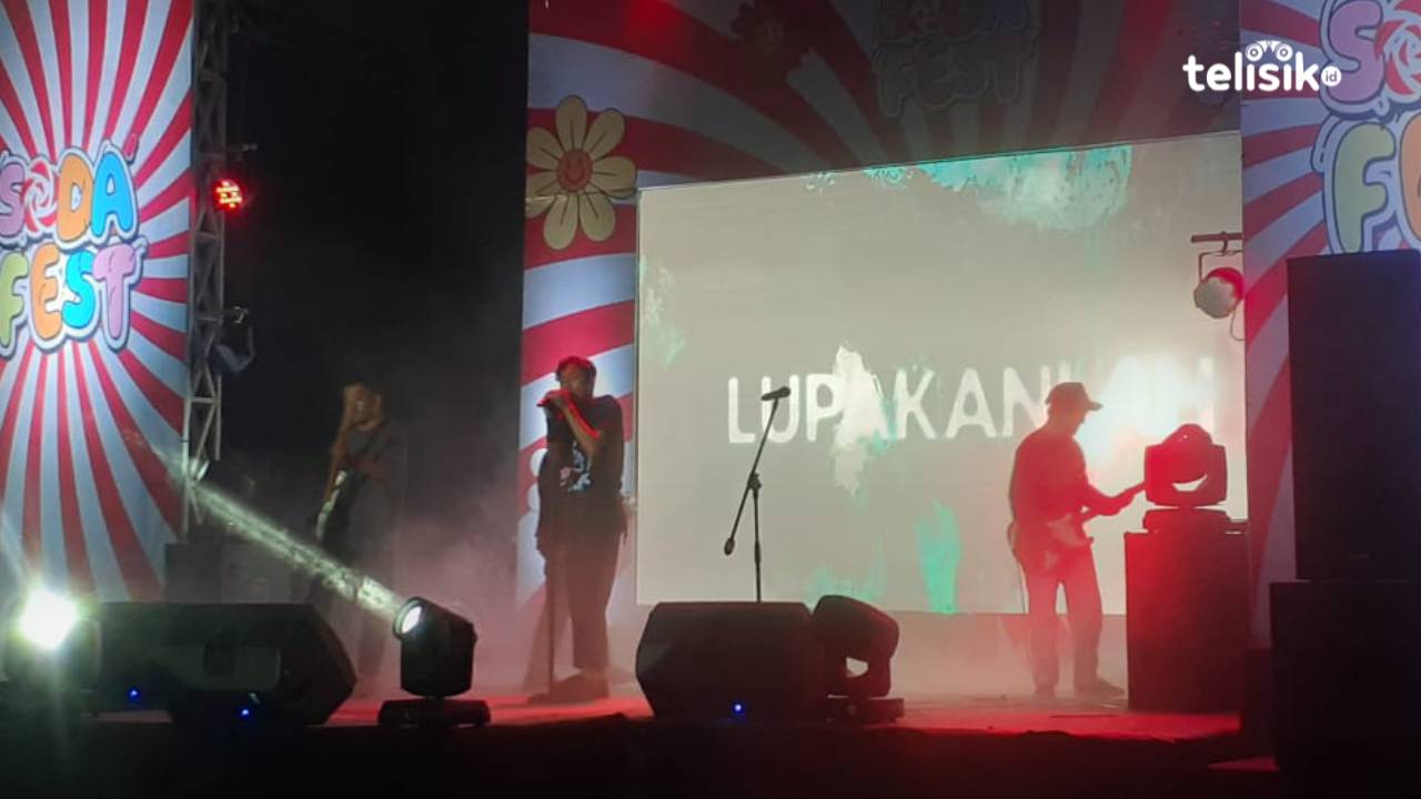 Band Lokal Saily, Hibur Pengunjung Soda Fest Sembari Nunggu Kaesang Pangarep