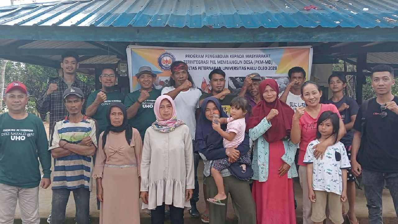 Pengabdian Masyarakat, FPt UHO Kendari Bimbing Peternak Ayam Lokal Unggul