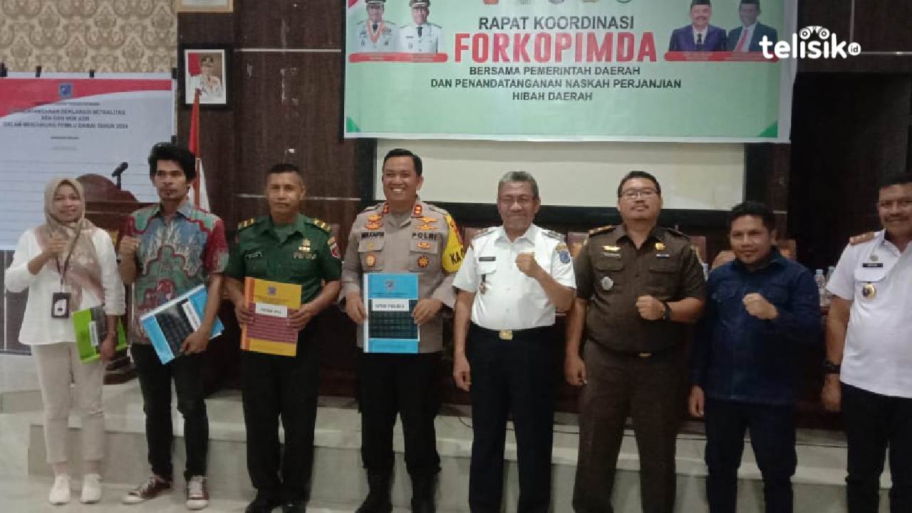 Plt Bupati Muna Ingatkan Jangan Terpengaruh Sugesti Pecah Belah Caleg