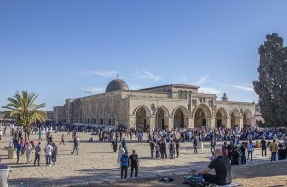 Update Palestina: Israel Serang Warga Sipil hingga Rayakan Festival di Masjid Al Aqsa