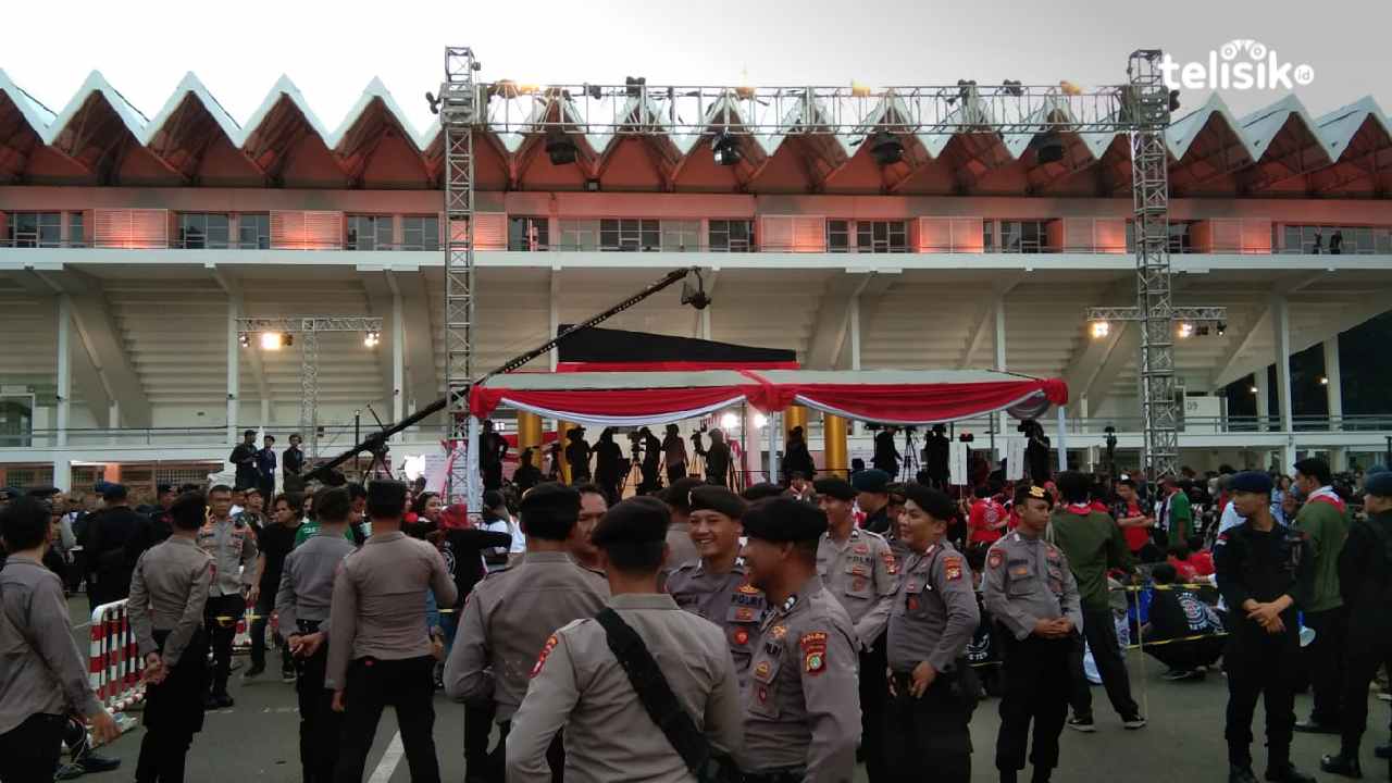 Anies dan Ganjar Optimis Ungguli Prabowo Debat Pertahanan, Istora Dijaga Ketat