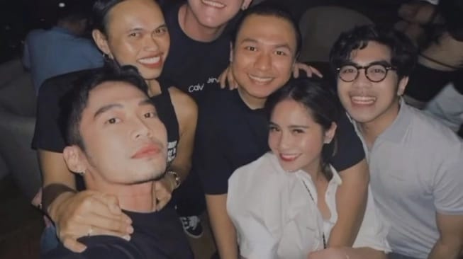 Bagian Sensitif Nagita Slavina Kelihatan saat Joget di Acara Party, Teman Prianya Bukan Raffi Ahmad