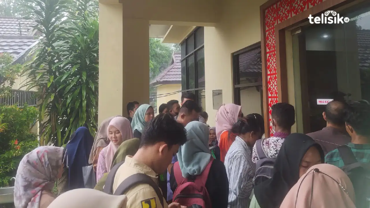 Buat SKCK, PPPK Keluhkan Pelayanan Petugas