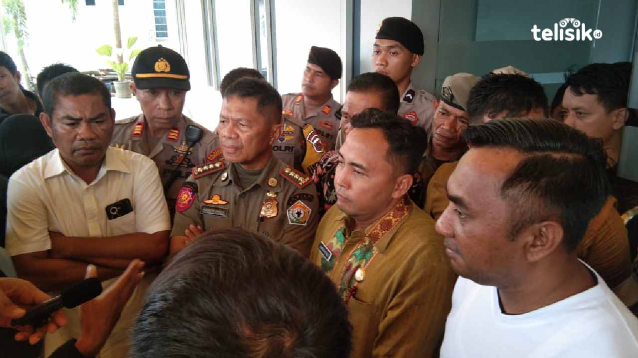 Demonstran Kecewa, Audit Kasus Calon Tenaga Honorer Oputa Ki Yoo Belum Belum Selesai