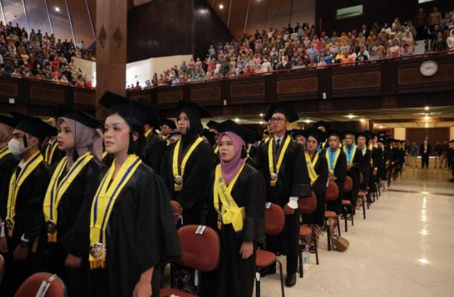 Dibuka Besok, Intip Persyaratan Beasiswa LPDP 2024