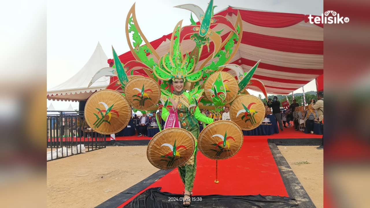 Karnaval Budaya Awali Perayaan HUT ke-11 Kolaka Timur