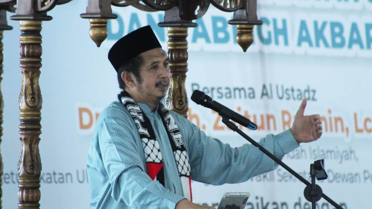 Motivasi Warga Kendari, Ustaz Zaitun Rasmin: Hafalan 30 Juz Al-Qur'an Sebagai Pintu Prestasi