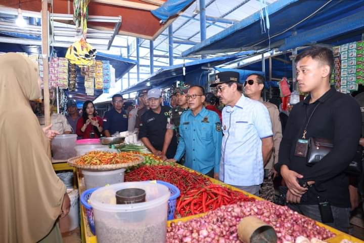 Pemda Bombana Ambil Langkah Konkret Tangani Harga Cabai Naik