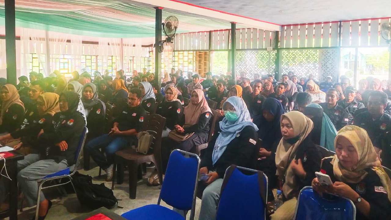 Permantap Kesiapan Pemilu, KPU Muna Barat Bimtek PPK dan PPS