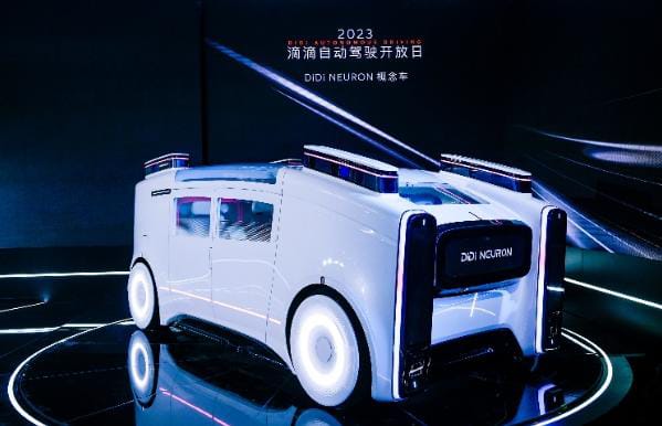 Perusahaan China Kembangkan Robotaxi Tanpa Sopir, Bakal Rilis 2025