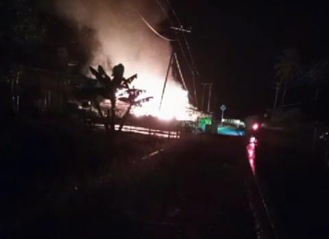 Rumah Guru SMP di Konawe Selatan Hangus Terbakar