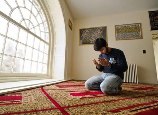 5 Tips Jalani Puasa Ramadan Perdana bagi Mualaf