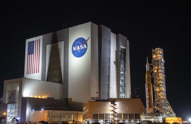 Berkat AI, NASA Klaim Bisa Umumkan Kiamat 30 Menit Sebelum Terjadi