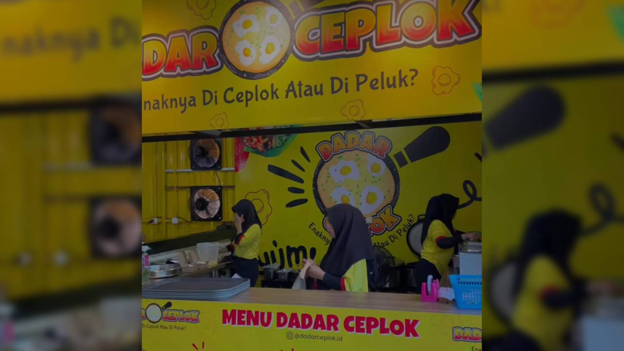 Dadar Ceplok Kendari, Tempat Nongki Bikin Kenyang
