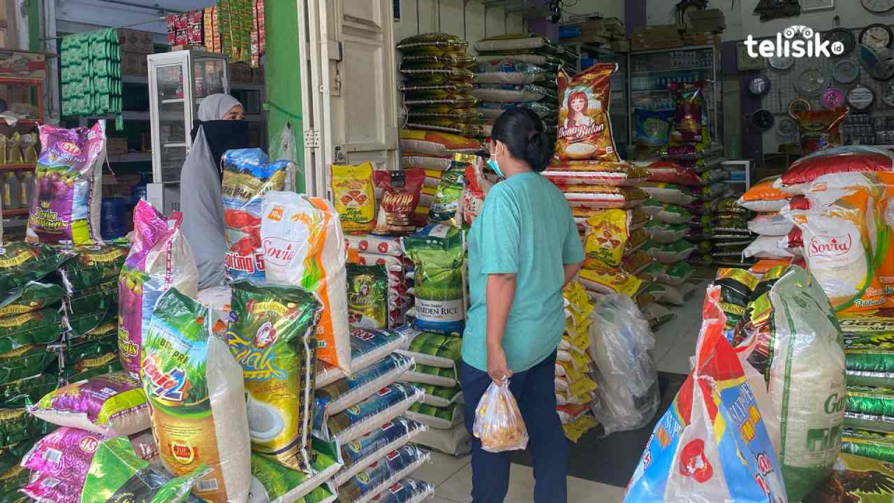 Emak-emak di Baubau Keluhkan Harga Beras Naik, Ini Rinciannya