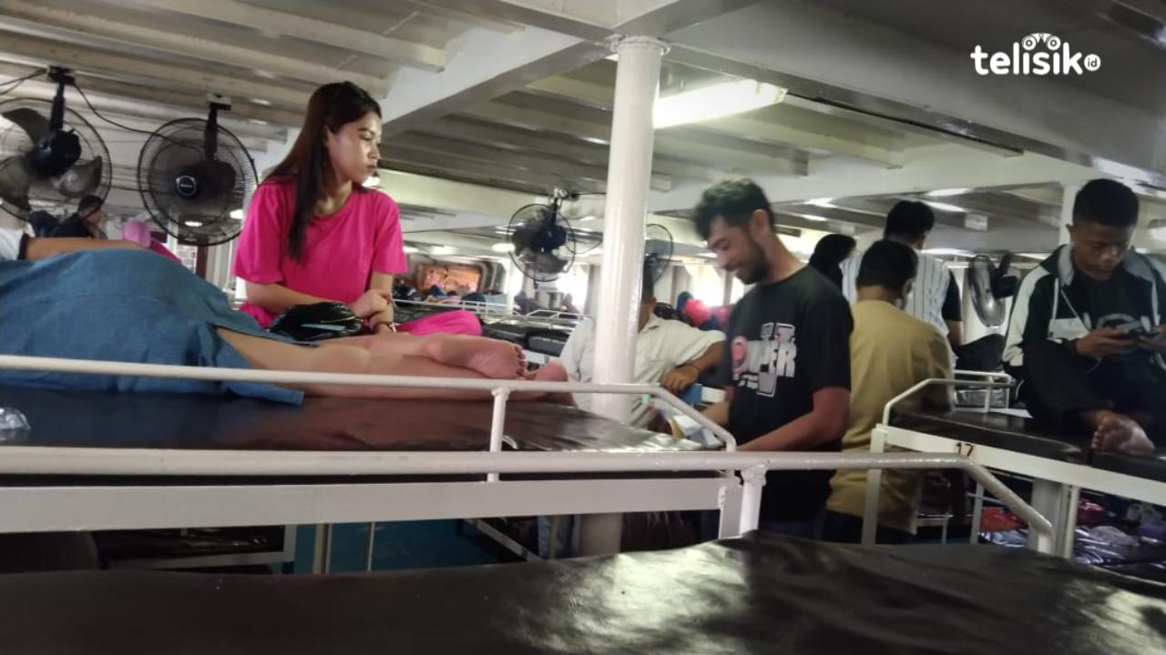 Foto Humanis: Cerita Manusia Laut