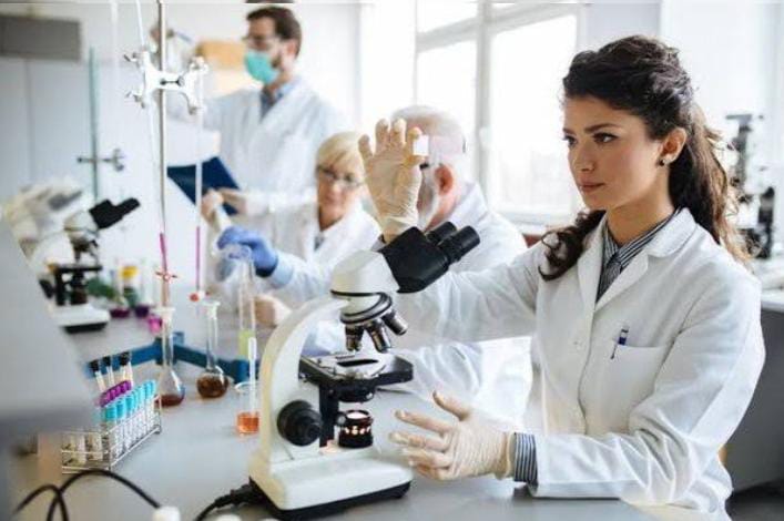 Ilmuwan Ciptakan Mesin Bikin Otak Tetap Hidup di Luar Kepala