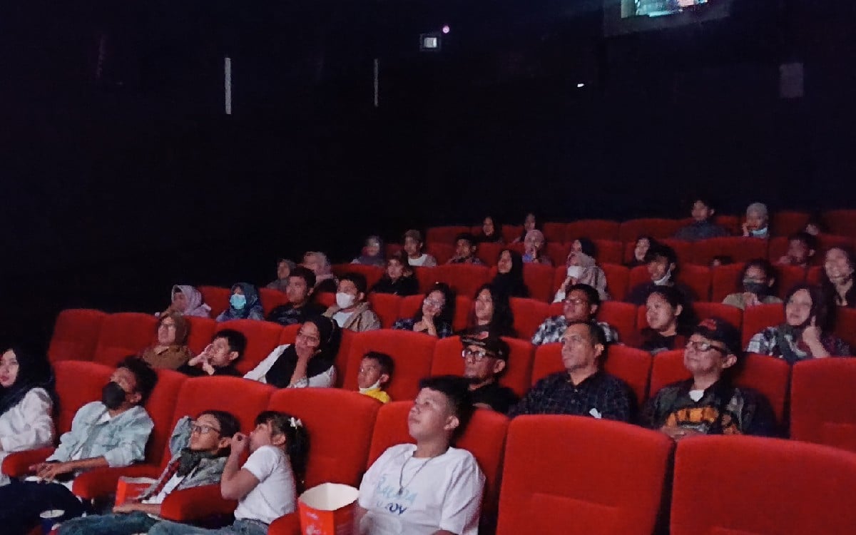 Jangan Lakukan Hal Ini Jika Datang ke Bioskop
