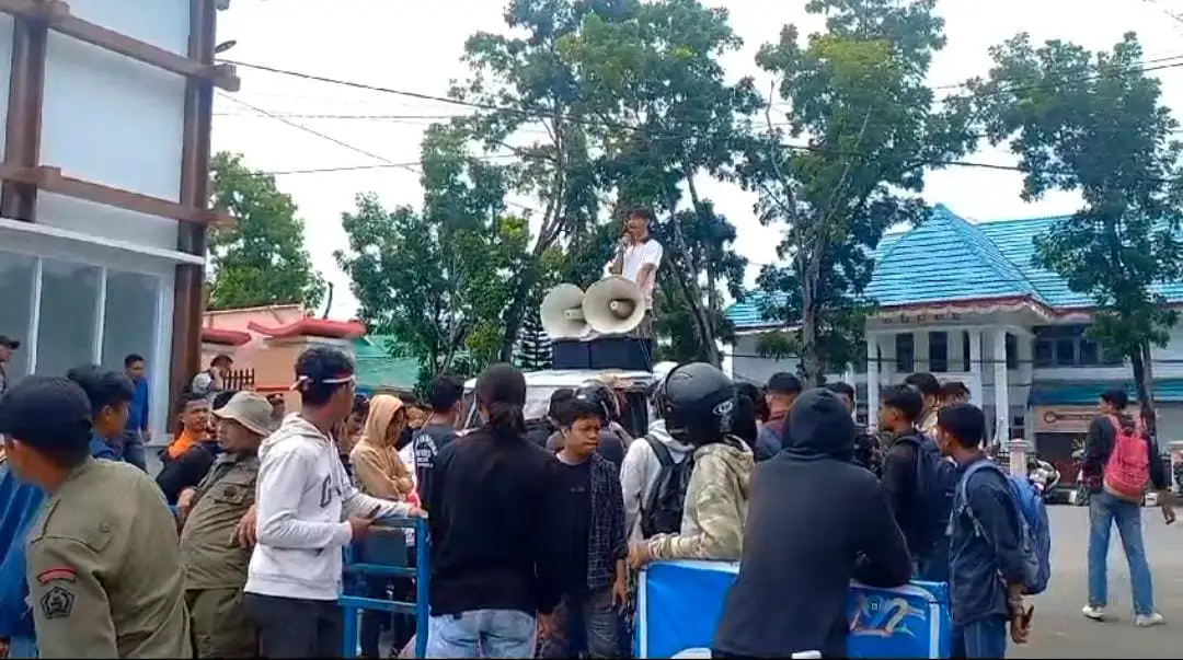 Mahasiswa Minta Pj Wali Kota Kendari Batalkan Izin Tambahan Gerai Indomaret