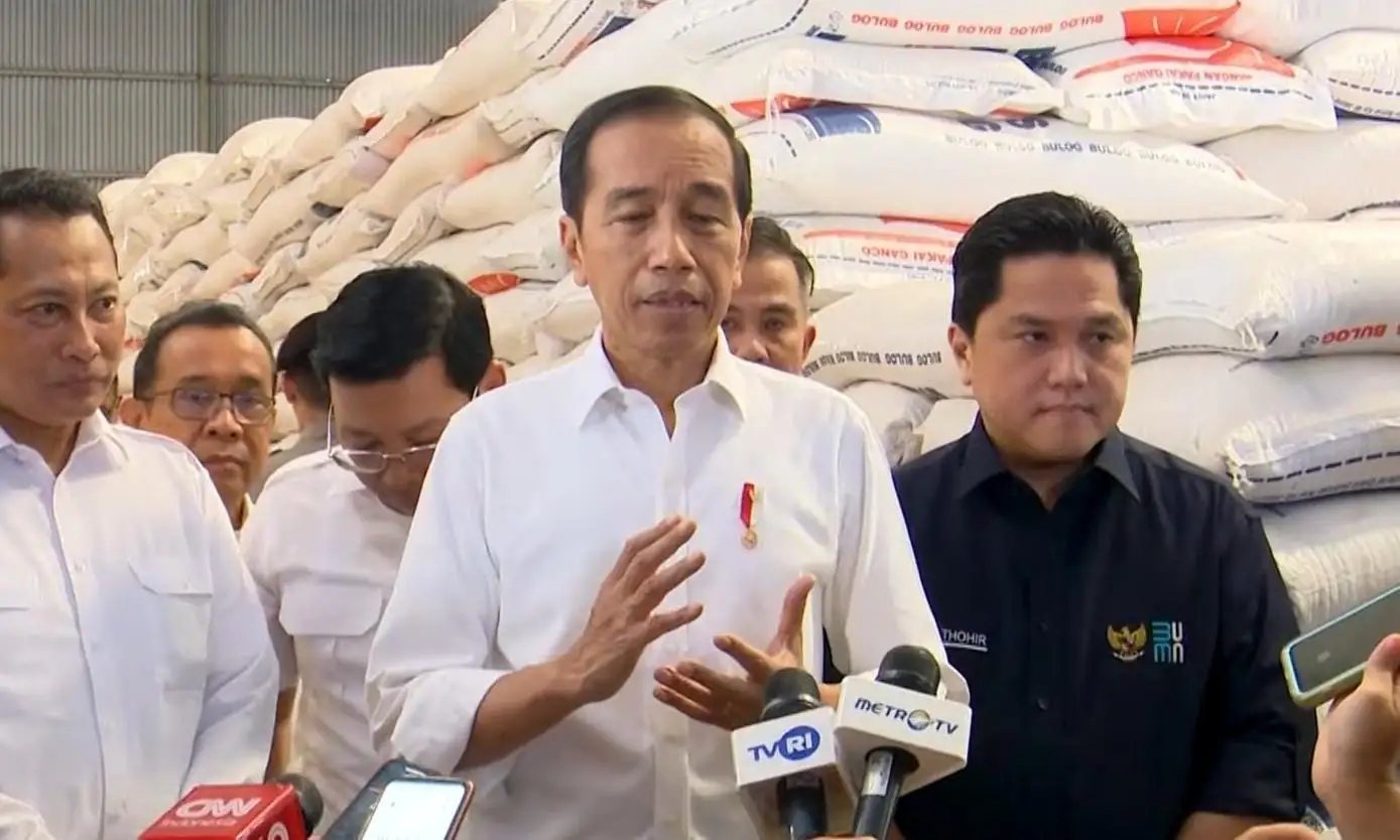 Perut Orang Indonesia Banyak yang Kelaparan karena Beras Naik, Jokowi Salahkan Cuaca