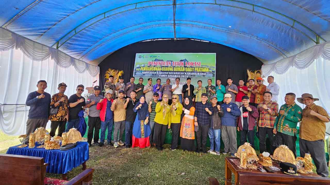 Pj Bupati Bombana Tinjau Lokasi Pembangunan RS di Kabaena