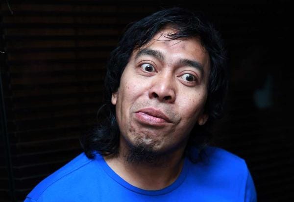 Suara Komeng Lebih Banyak Dibanding Ganjar-Mahfud, Foto Nyeleneh dan Punya Misi Contoh K-Pop