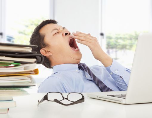 5 Cara Mudah Hilangkan Ngantuk dengan Jari