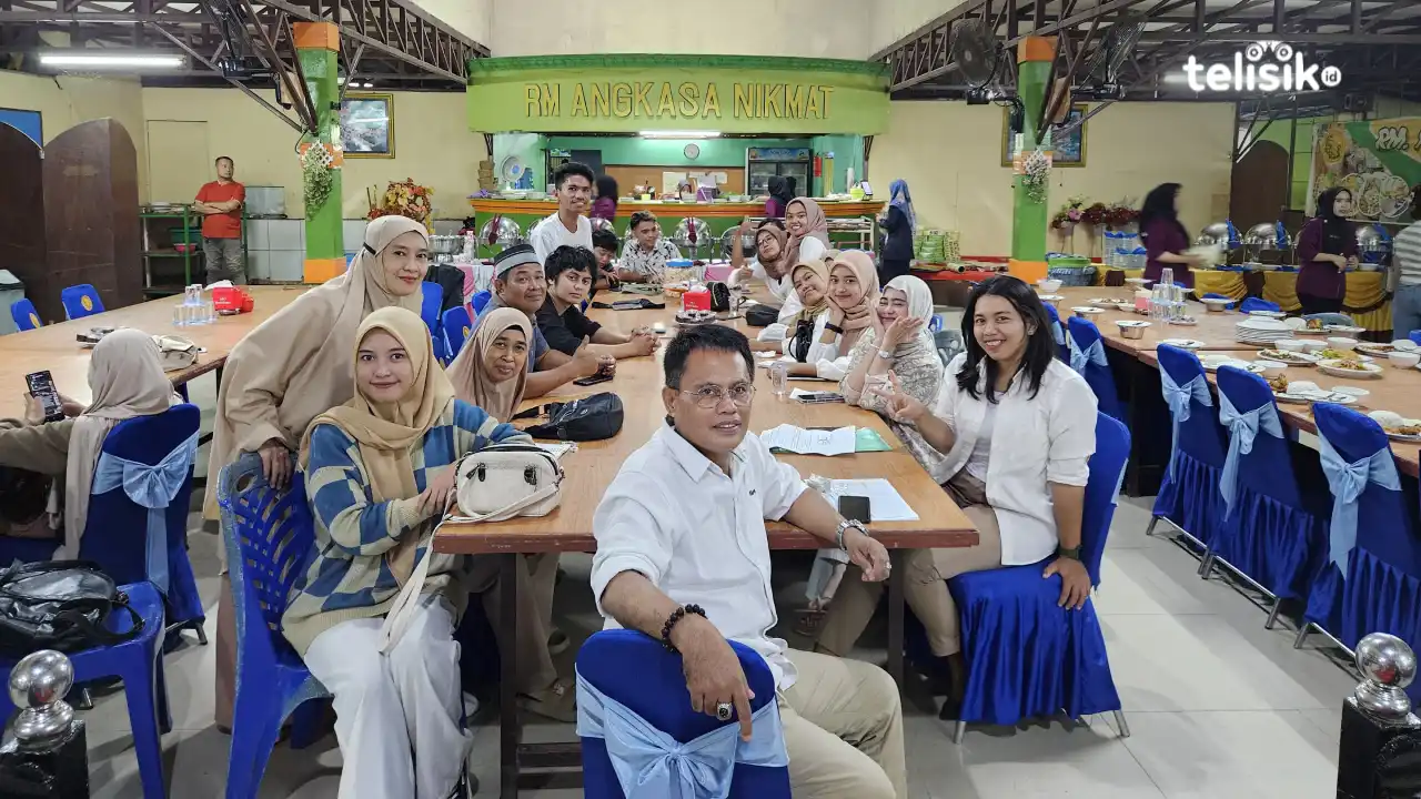 Evaluasi Kinerja Tim, Telisik.id Gelar Buka Puasa Bersama Perkuat Rasa Kekeluargaan