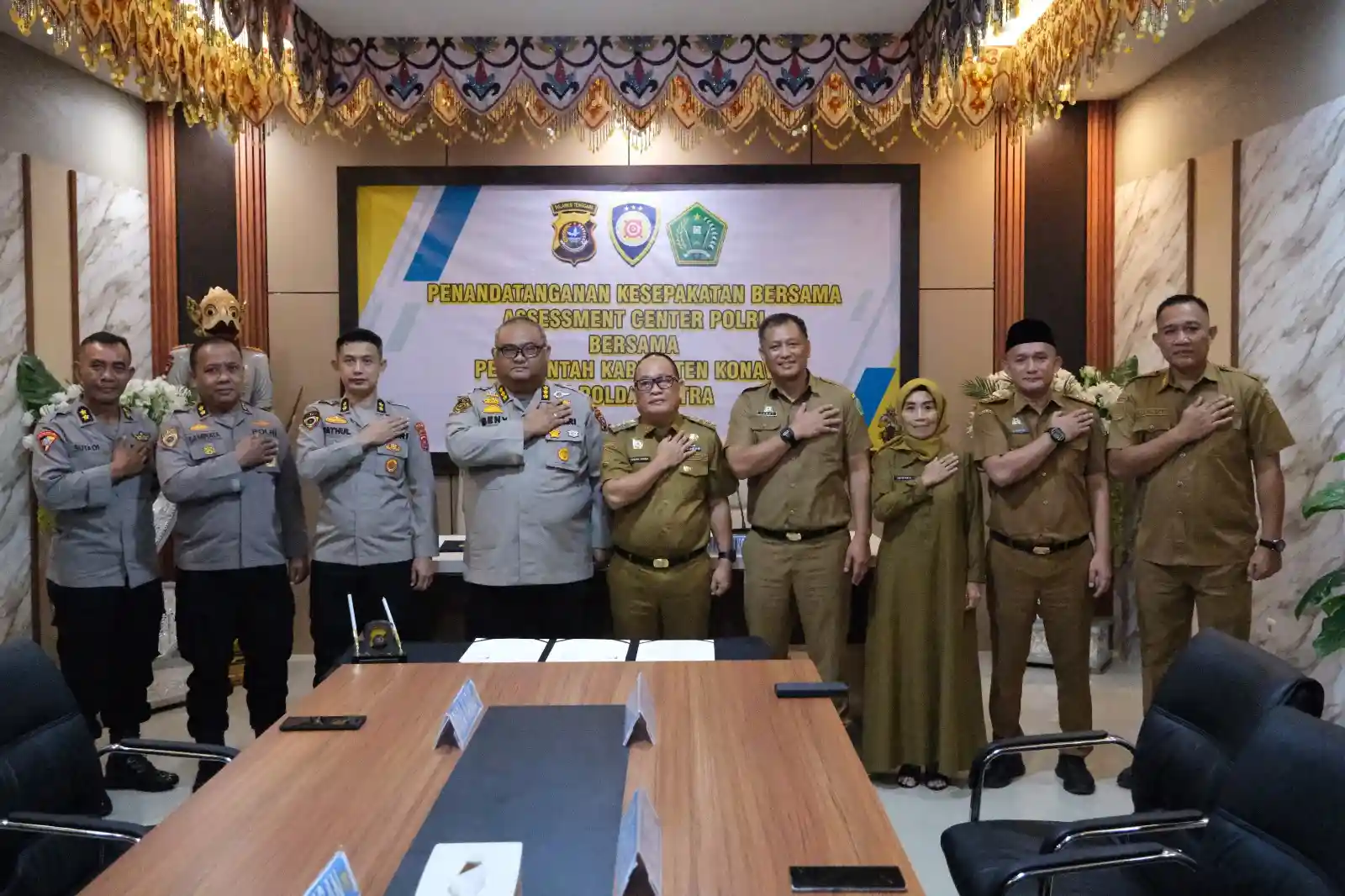 Biro SDM Polda Sulawesi Tenggara Teken MoU Assessment Center Polri dengan Pemkab Konawe